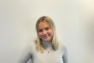 Caitlin Ewart | Office Manager