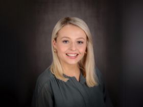 Charlotte Miller | Associate Director - Asset Advisory